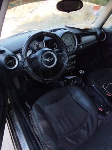 interieur-mini-one-tunisie