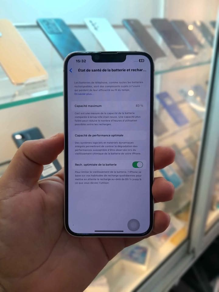 iphone-14-occasion-tunisie-avec-fissure-legere
