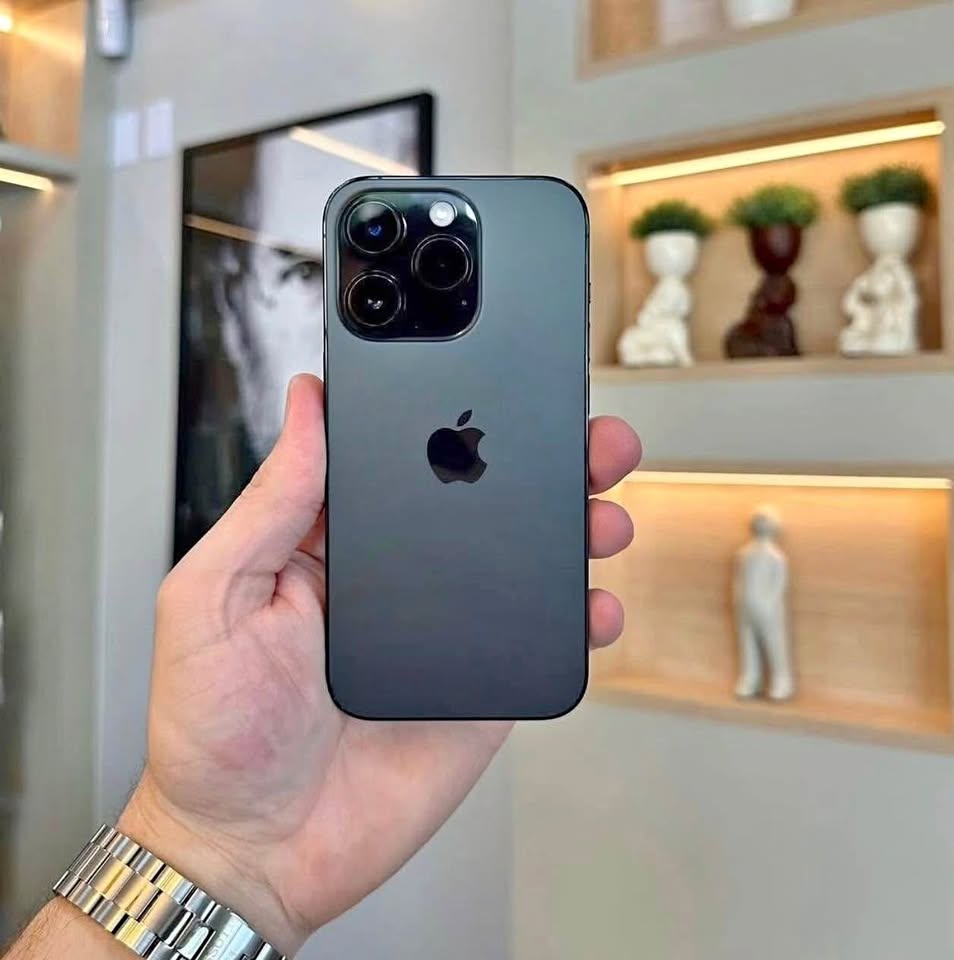 iphone-14-pro-manouba-dos-noir-apple