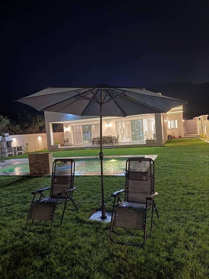 jardin-piscine-privee-villa-rafraf-location-vacances