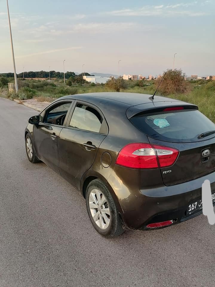 kia-rio-5ch-4cylindres-prix-tunisie