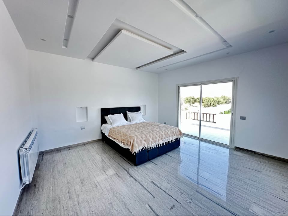location-saisonniere-monchar-villa-ete