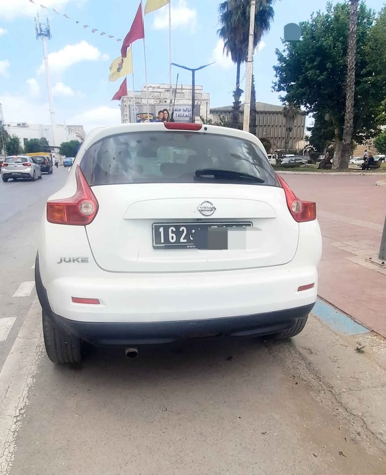 nissan-juke-radars-recul-bluetooth-usb