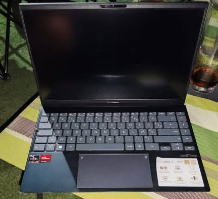 pc-portable-asus-zenbook-haut-gamme-tunisie