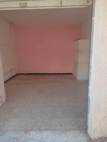 petit-local-bureau-toilettes-manouba