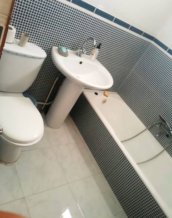 salle-bain-moderne-villa-djerba