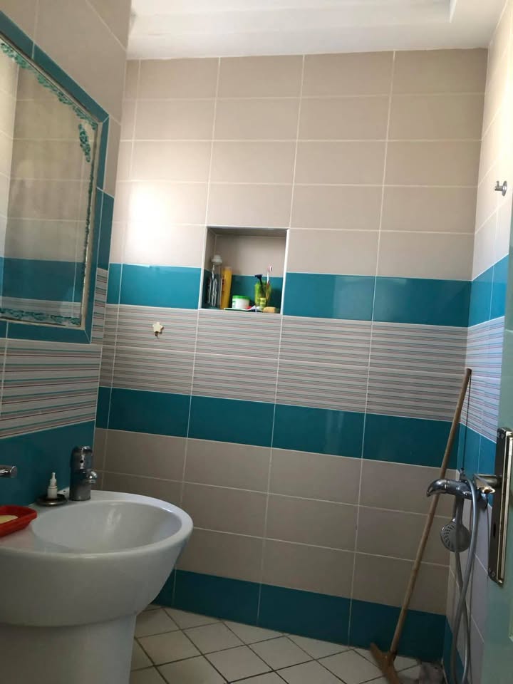 salle-de-bain-appartement-location-vue-mer-hammamet-nord