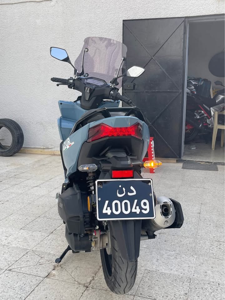 scooter-bon-etat-ariana-2025