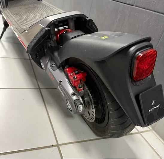 segway-gt2p-trottinette-haut-gamme