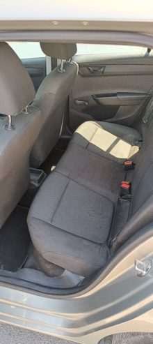 skoda-fabia-usb-airbags-climatisation