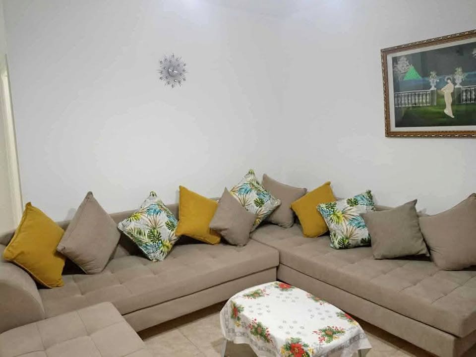 studio-khaznadar-location-s0-salon-tunisie