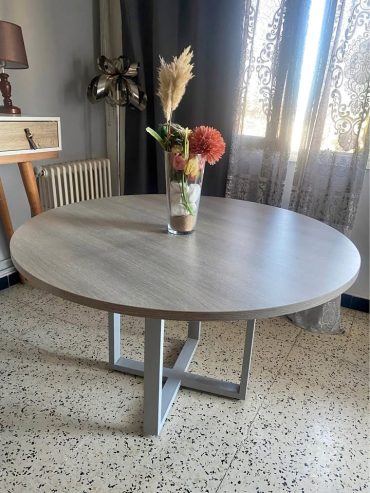 table-a-manger-ronde-moderne-tunis