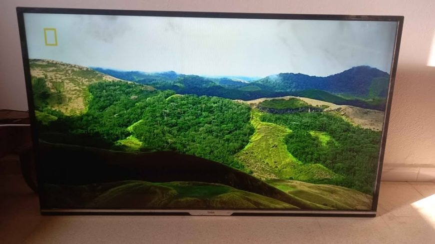 television-connectee-smart-tv-55-pouces-saba