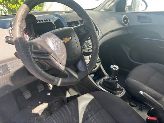voiture-economique-jeune-conducteur-tunisie