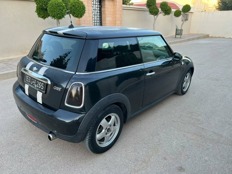 voiture-mini-one-bon-etat-tunisie