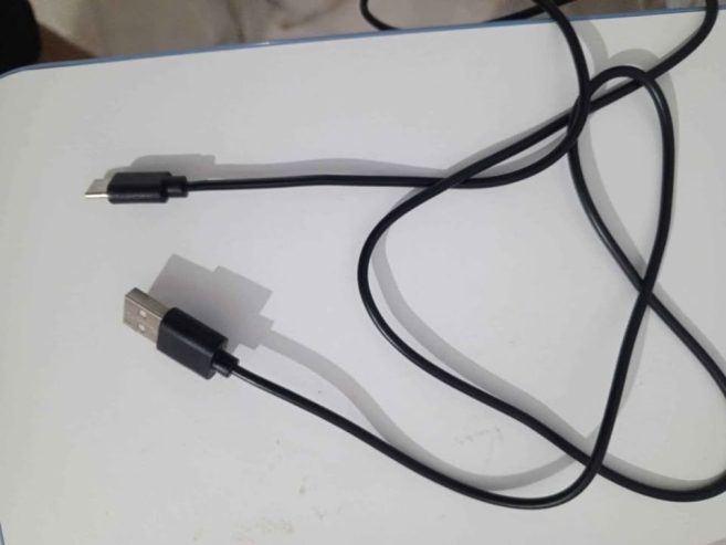 whiteshark-falcon-headset-vendeur-tunisie