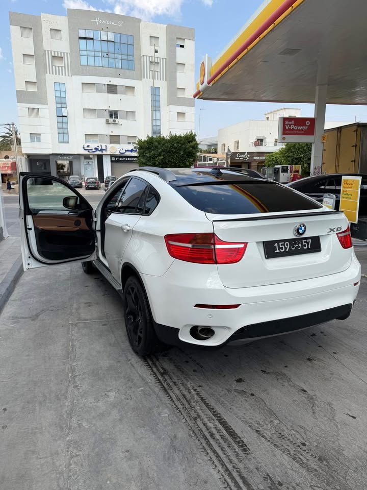 BMW_X6_60500_Dinars_Sfax
