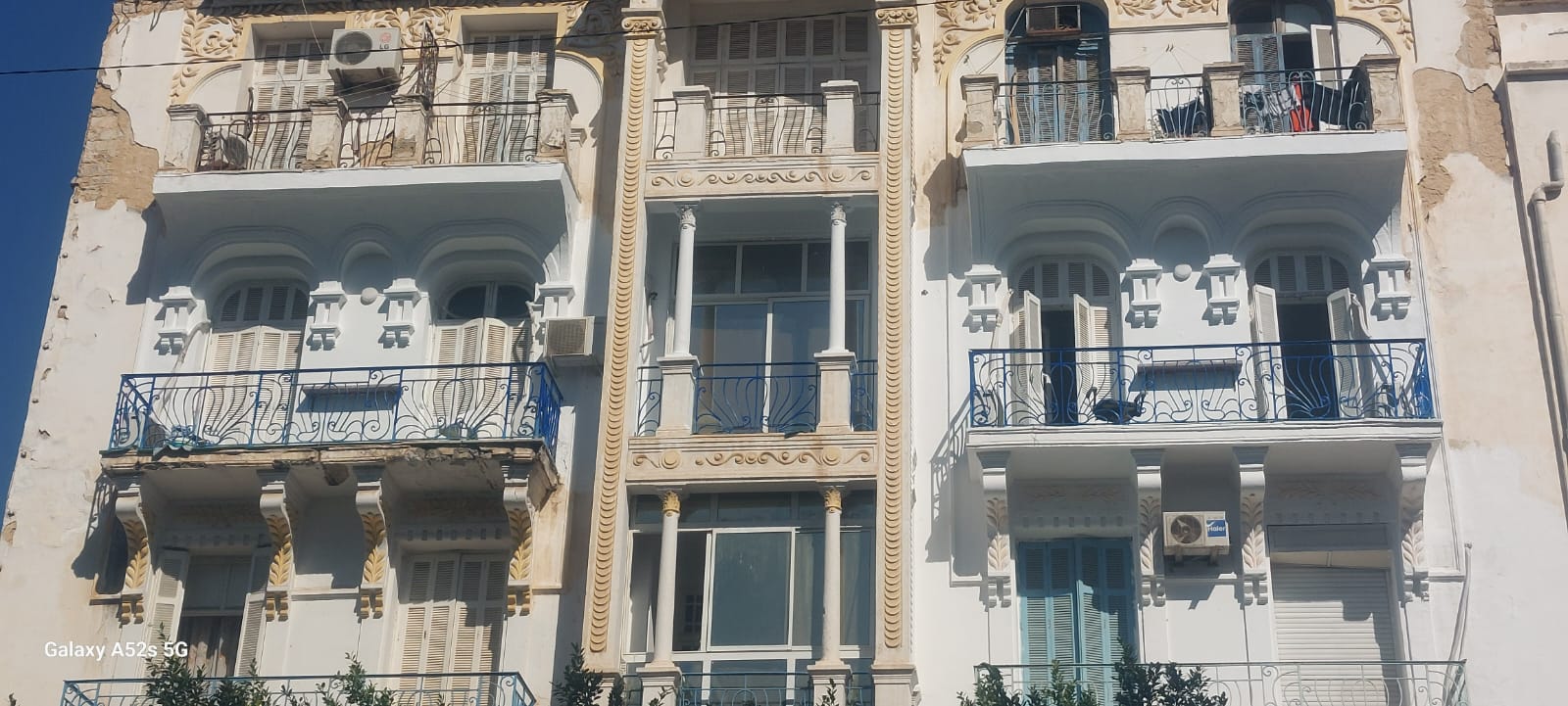 av-habib-bourguiba