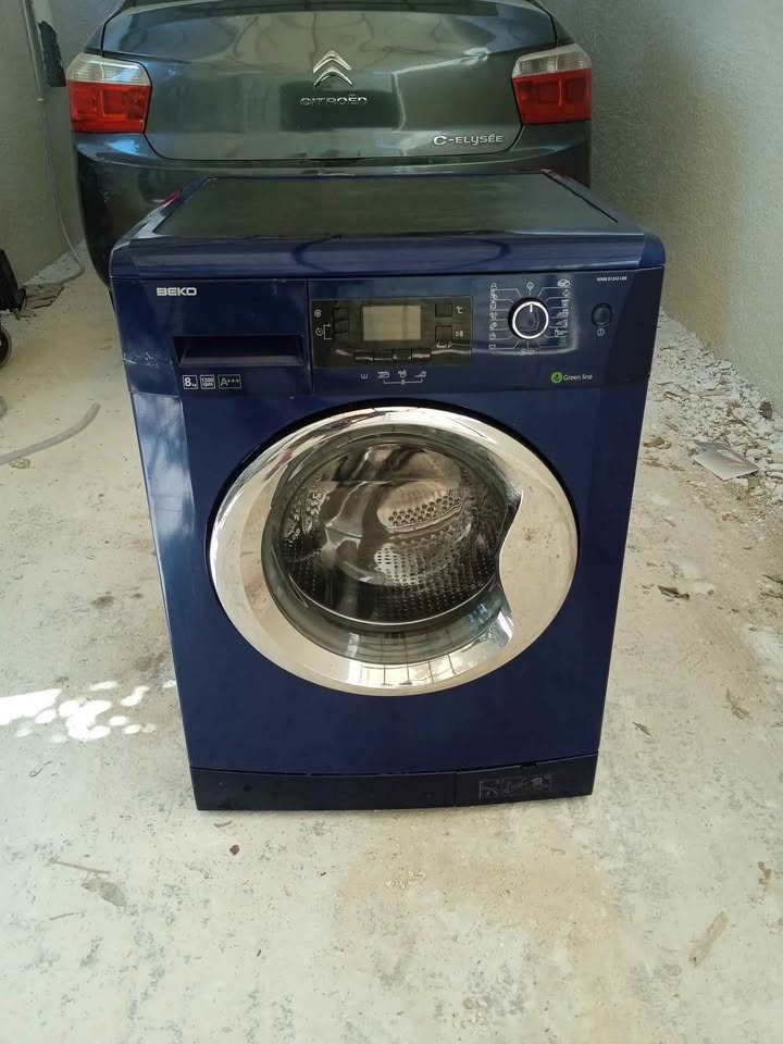 beko-lave-linge-8kg-bleu-bon-etat