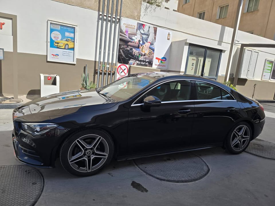 cla-180-amg-toit-panoramique
