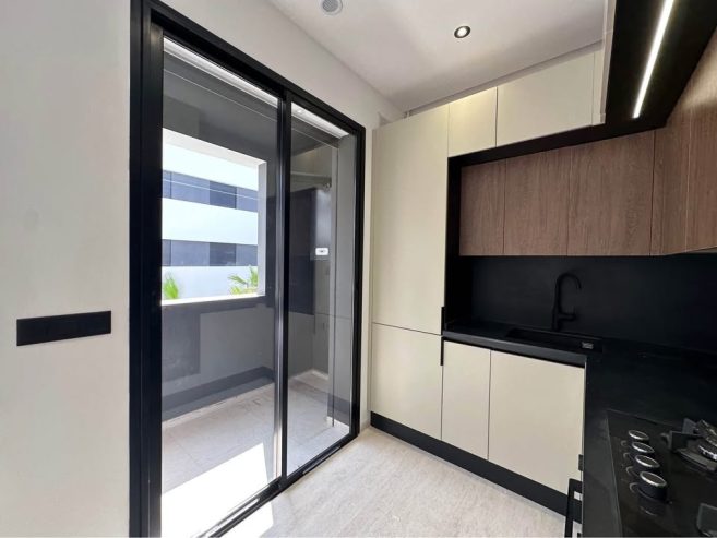 cuisine-avec-sechoir-appartement-chotrana