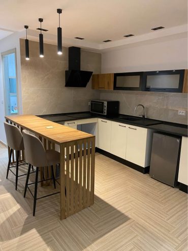 cuisine-equipee-studio-s0-megrine