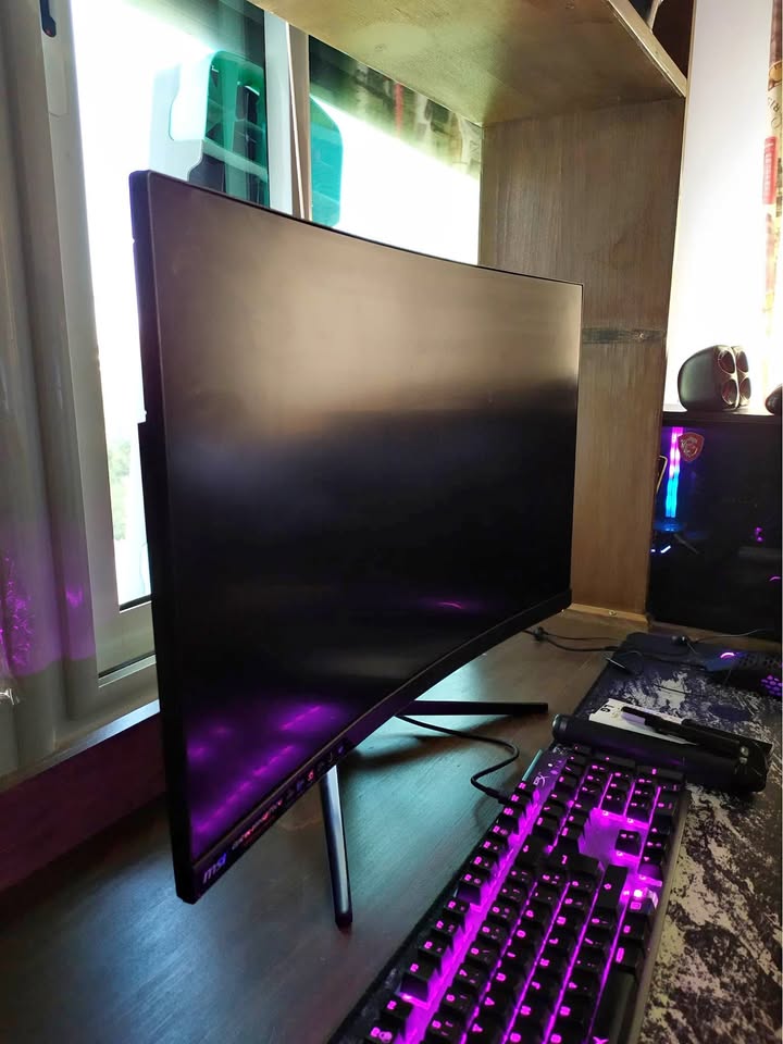 ecran-gaming-msi-27-curved-144hz-tunisie