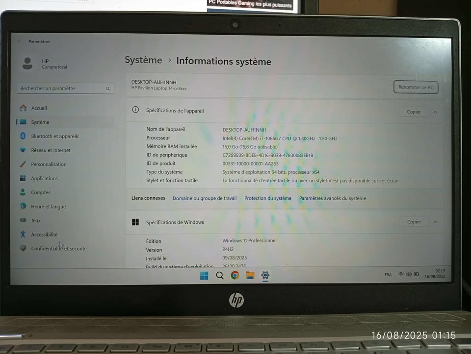 hp-pavilion-14-ce3000-ecran-ouvert