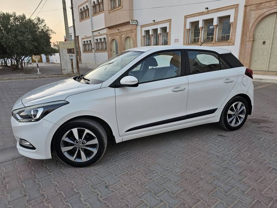 hyundai-i20-a-vendre-tunisie-sfax