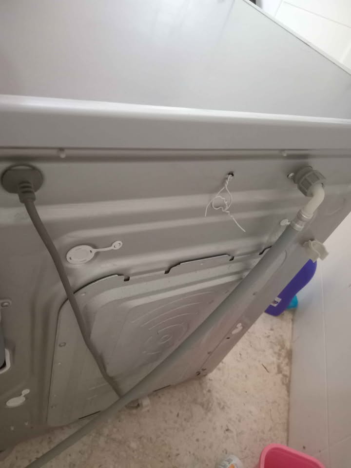 lave-linge-lg-silver-etat-neuf-occasion