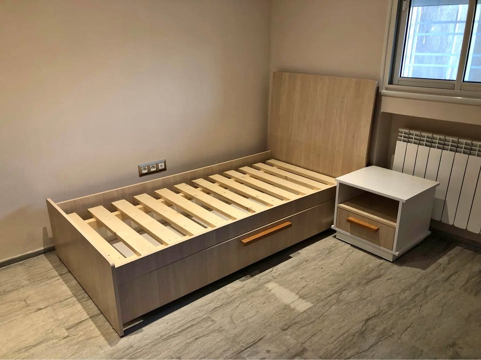 lit-1-place-table-nuit-bois-madina-jadida