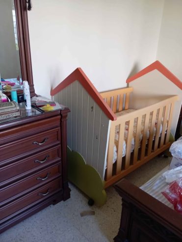 lit-bebe-matelas-couette