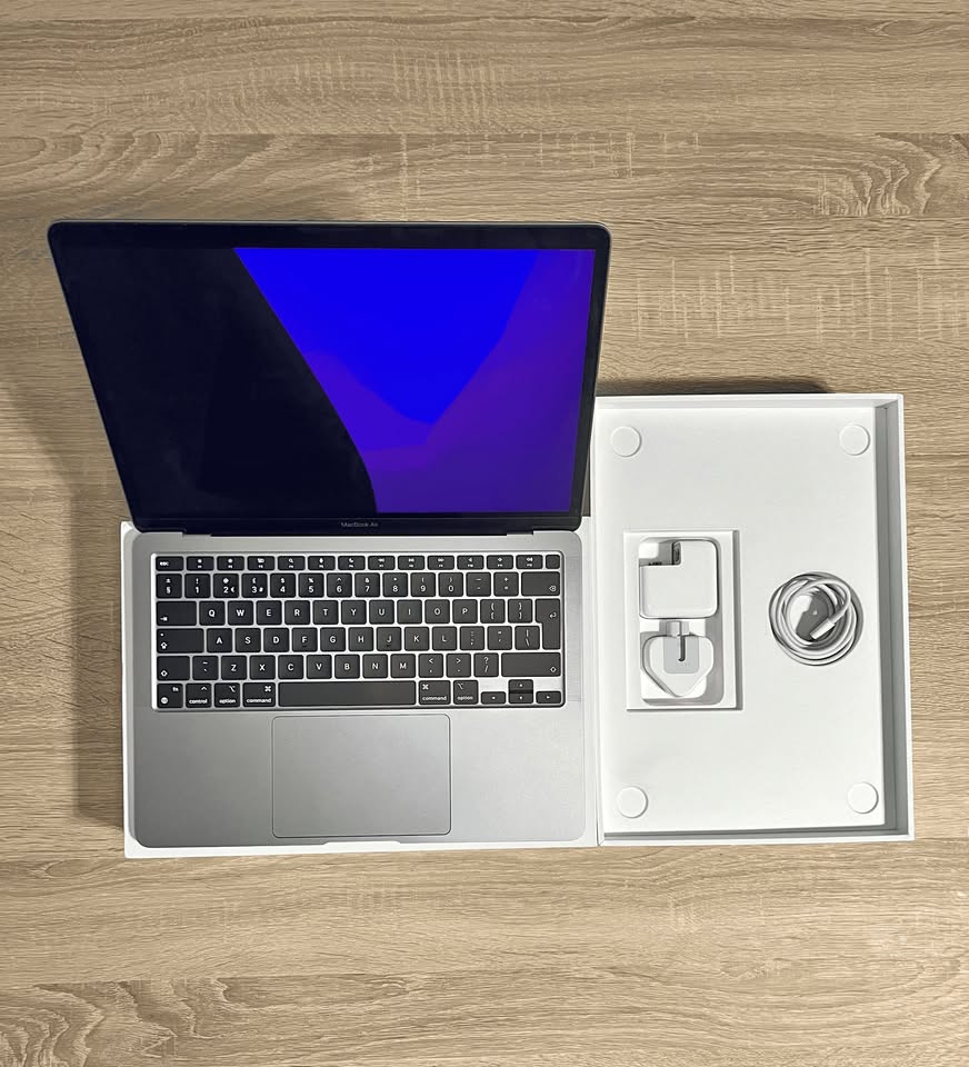 macbook-air-m1-13-argent-hammam-lif