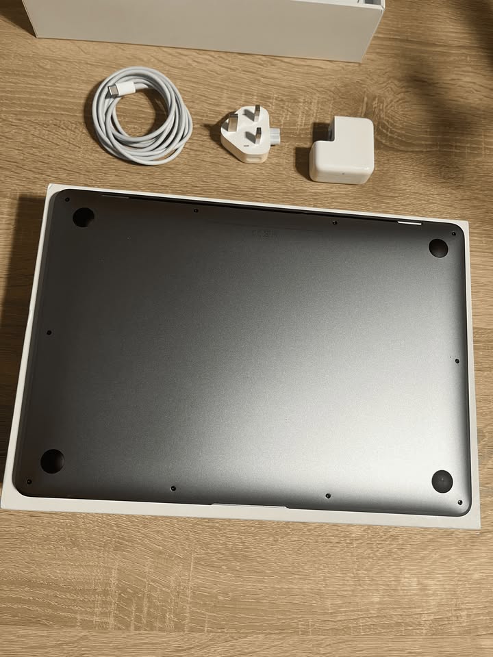 macbook-air-m1-13-argent-occasion-tunisie