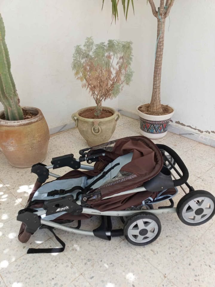 maxicosi-avec-poussette-vente-tunis