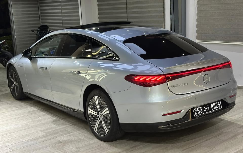 mercedes-eqs-450-plus-electrique