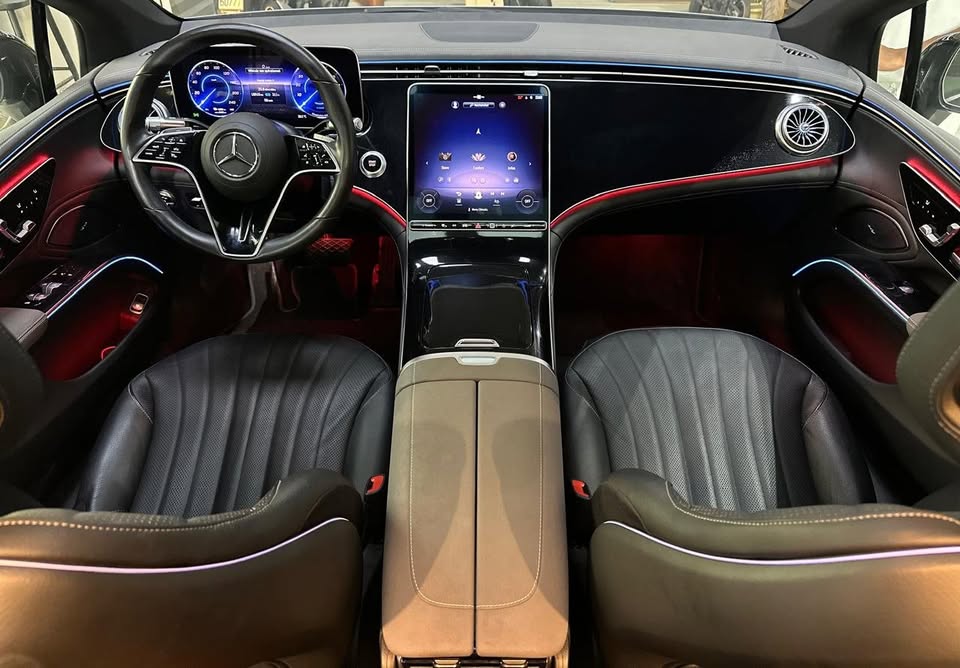 mercedes-eqs-450-plus-technologie-mbux