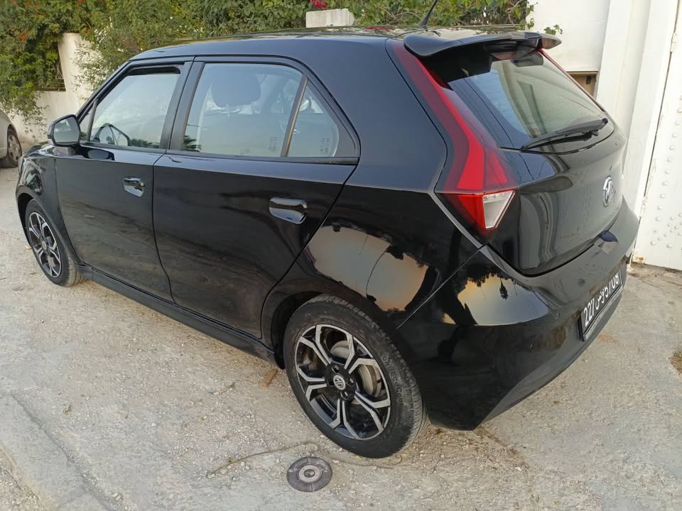 mg3-profil-gauche