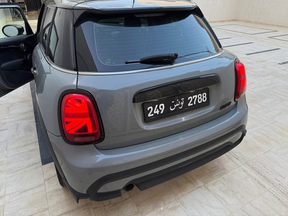 mini-cooper-arriere-2021