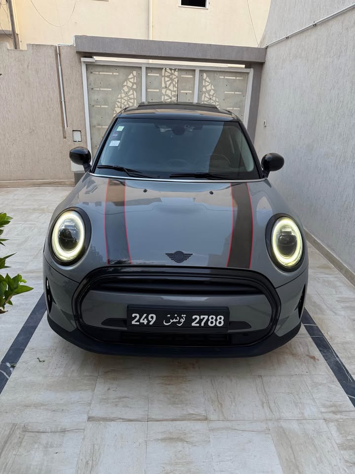 mini-cooper-avant-gris-nardo