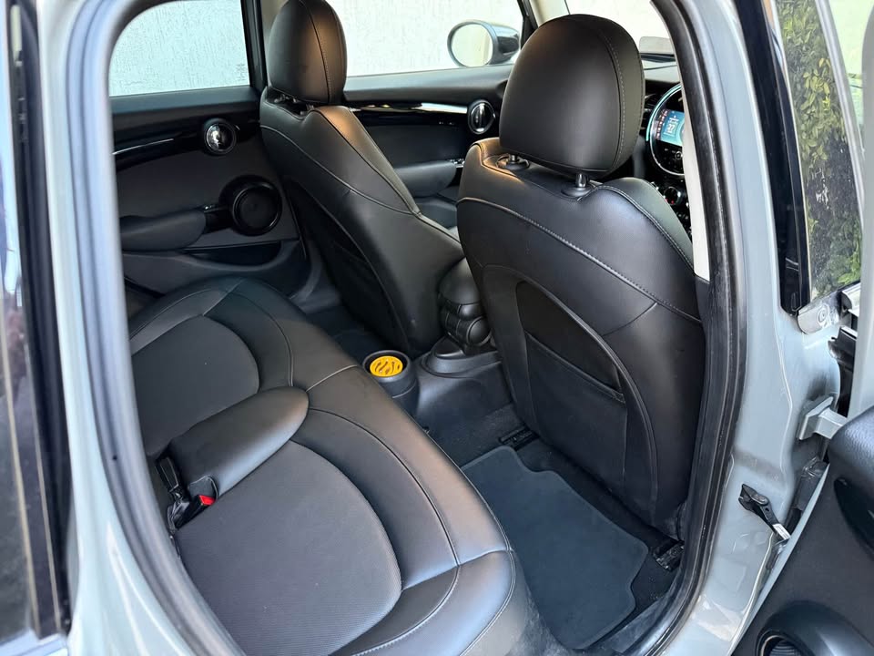mini-cooper-camden-ecran-tactile