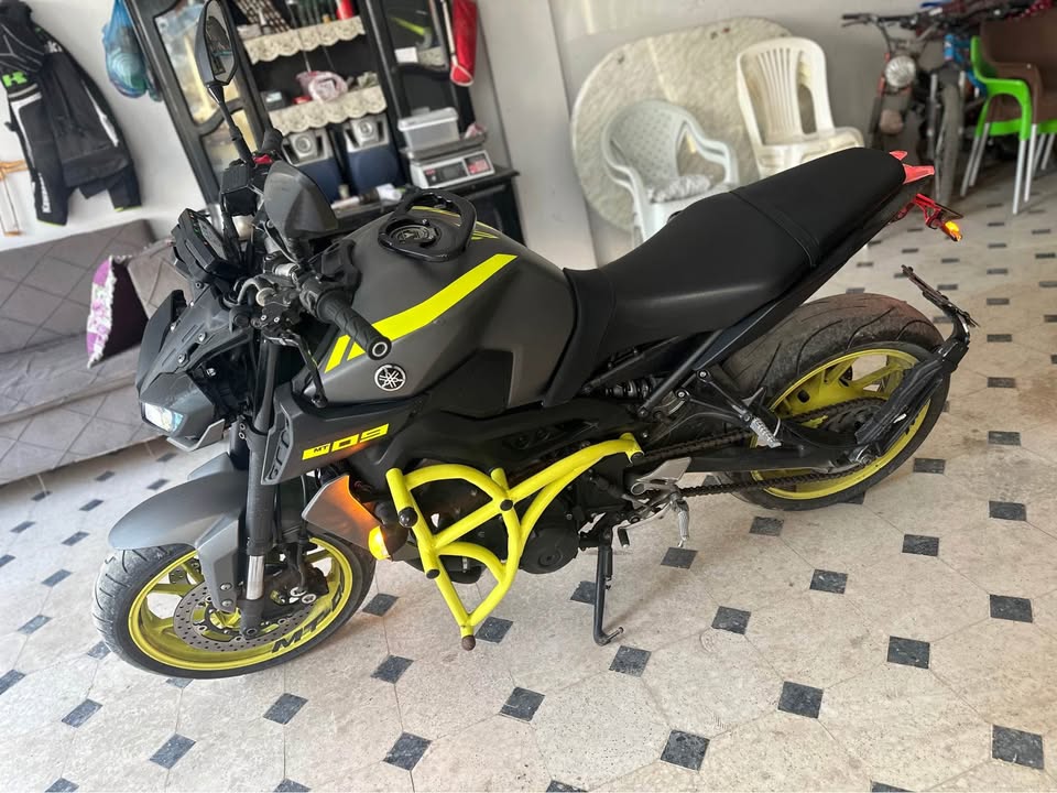 moto-sportive-yamaha-mt09