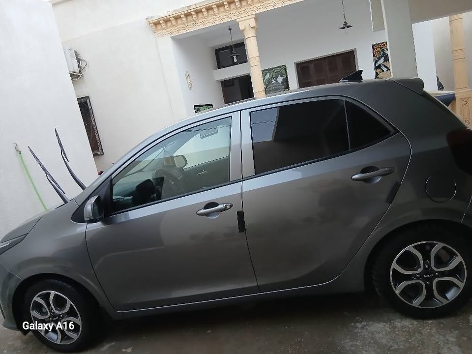 petite-citadine-kia-picanto-neuve