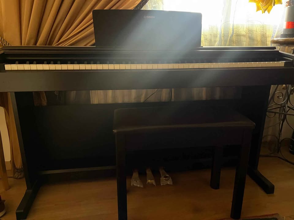 piano-numerique-yamaha-ydp144-prix-2950dt