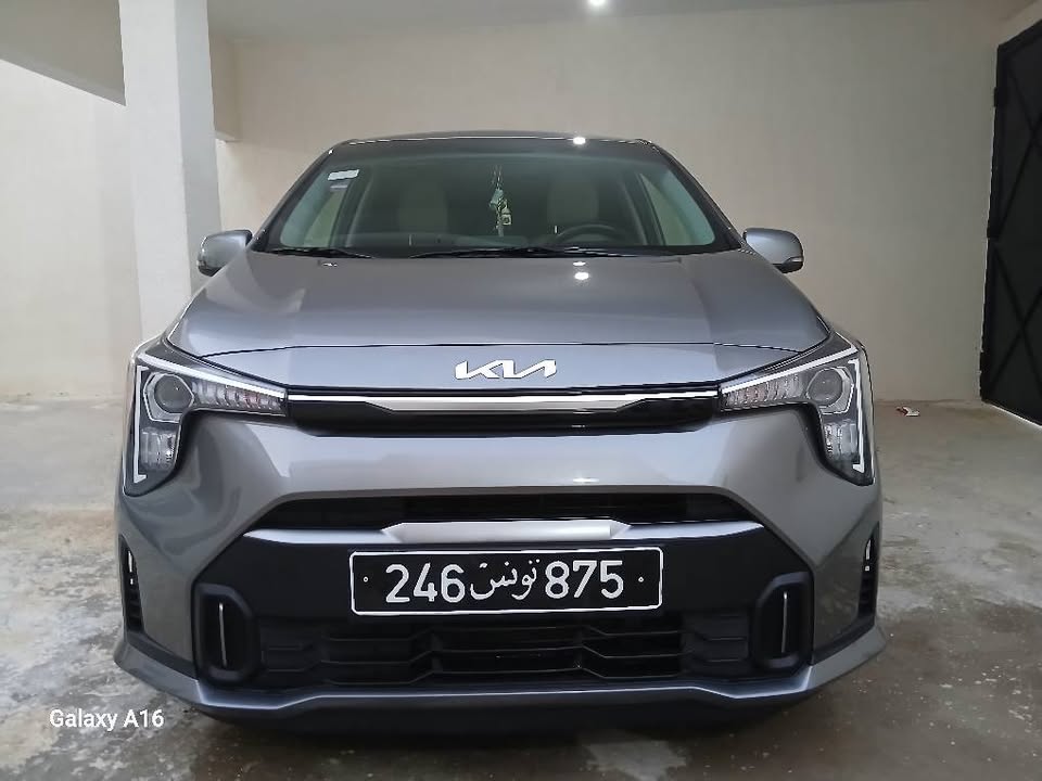 picanto-2024-android-usb-cuir