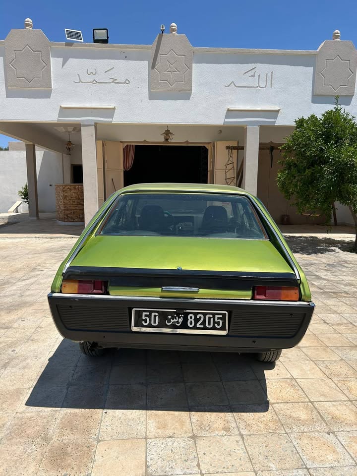renault-15-classic-car-a-vendre-tunisie