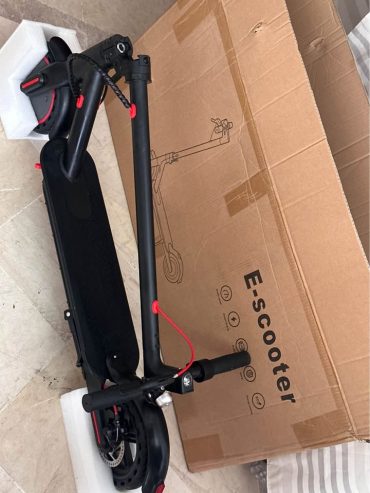 trottinette-urbaine-electrique-e-scooter