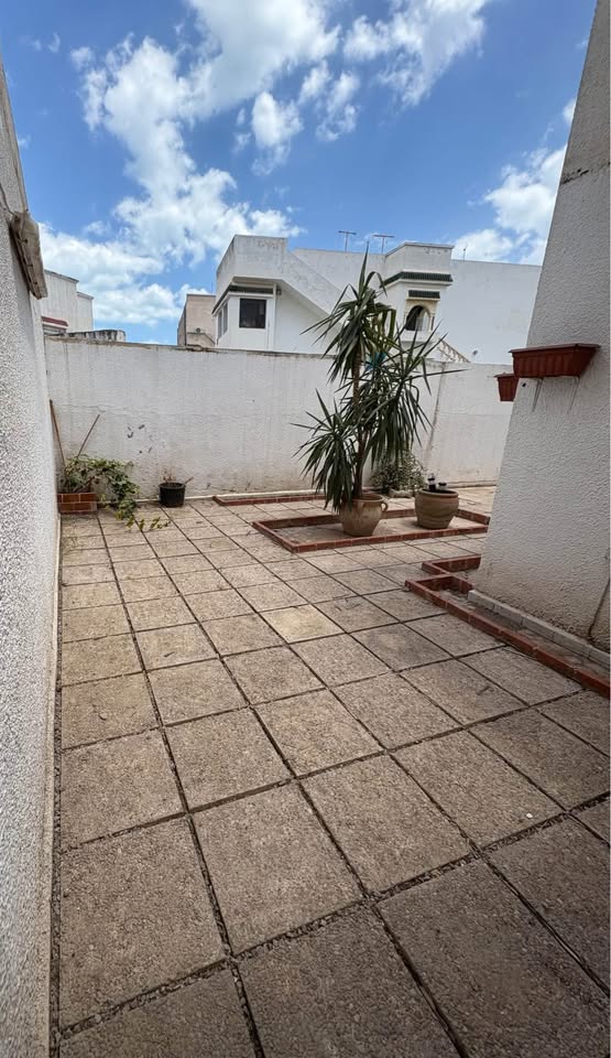 villa-jumelee-location-ezzahra