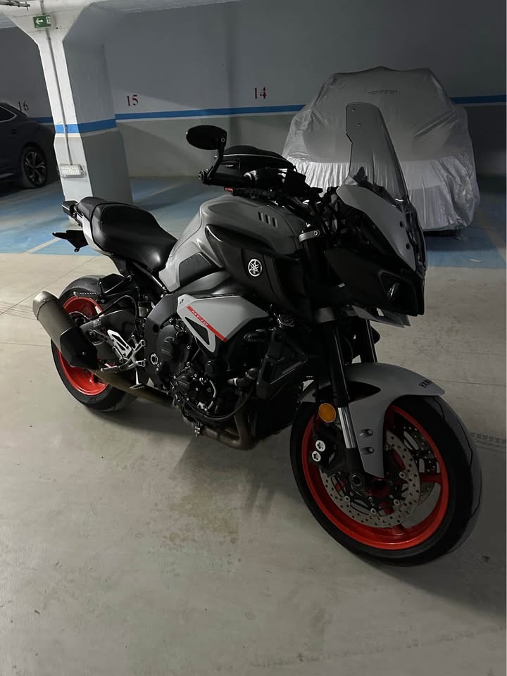 yamaha-mt10-selle-confort