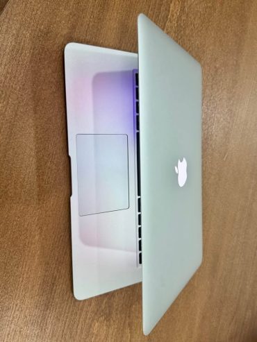 apple-macbook-air-2017-excellent-etat